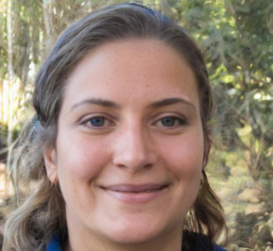 Portrait de Marie Dubois, experte en finances personnelles